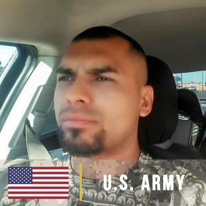 Meet your Posher, Alvaro